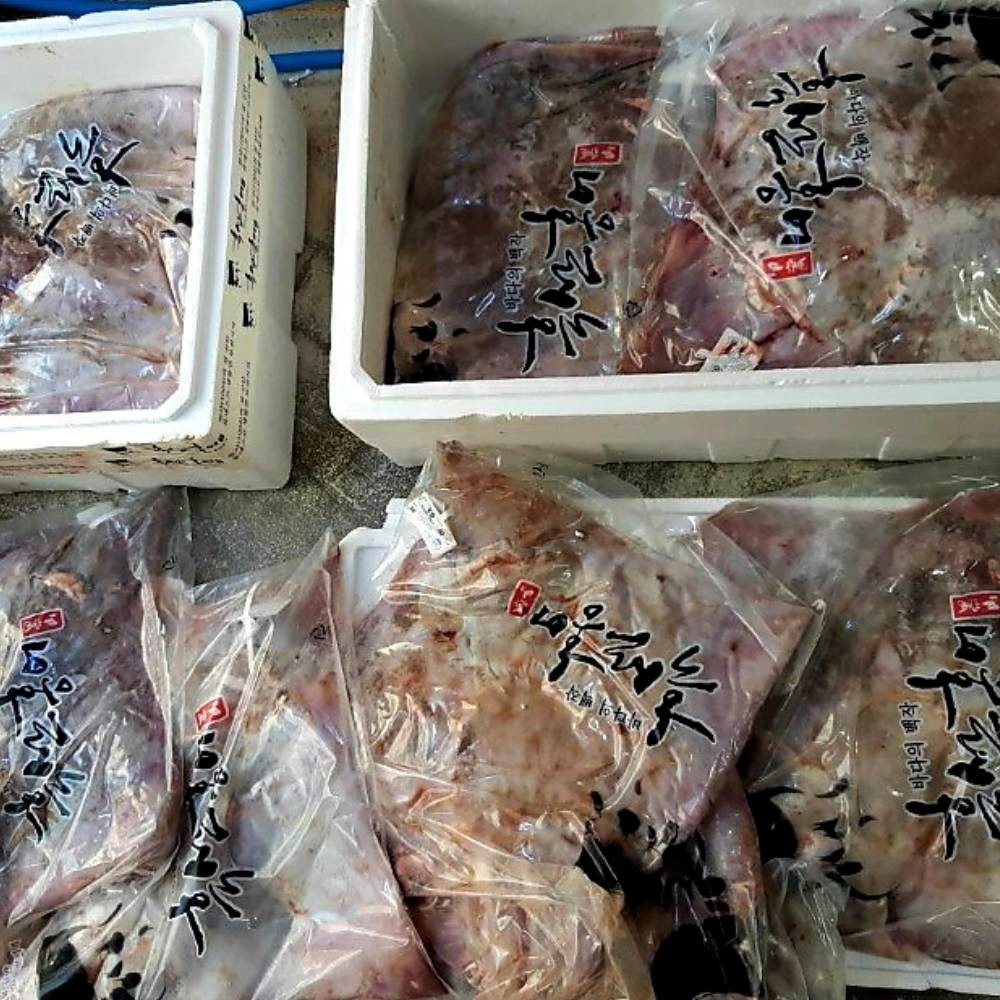 흑산도참홍어4호 4kg(35~40인분)(사은품초고추장,홍어코)